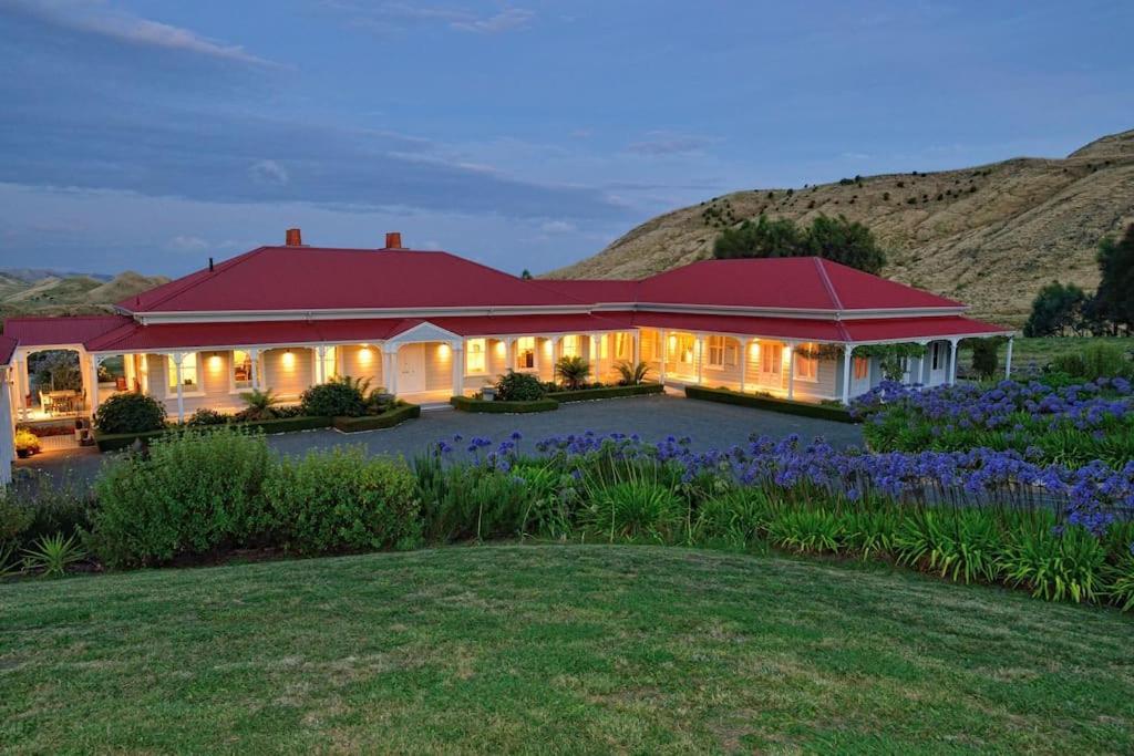 Cape South Estate - International Award-Winning Country Estate With Pacific Views Havelock North Exterior foto